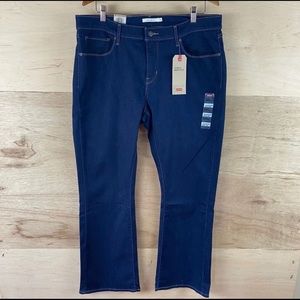 NWT Levi’s Curvy Bootcut Jeans